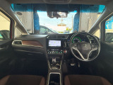 インパネ周りのお写真です。 視界が広く運転もしやすくなっております♪