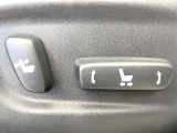 【パワーシート】スイッチ一つで簡単にシートの微調整が可能!電動だから力もいりません!快適なシートポジションにセットして、快適なドライブをお楽しみください。