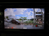 ナビモニターにドライブレコーダーの映像が表示できます。右のメニューからSDフォーマット等の設定も可能です。