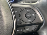 【レーダークルーズコントロール】高速道路での長距離走行が楽に!!自動で速度を保つクルーズコントロールが、衝突軽減システムと連携し、前方の車両を感知して車間を保つように速度調節してくれます!!