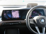 ◆iDriveを装備。操作系統をディスプレイから独立させることで、人間工学に基づいた最適な運転環境を実現しております。◆