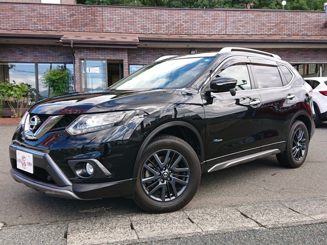 エクストレイル2.0 20X ハイブリッド ブラックエクストリーマーX エマージェンシーブレーキPKG 4WD