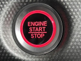 みなさまのお車選びのお手伝いをさせてください!スタッフ一同心よりご来店、お問い合わせをお待ちしております!