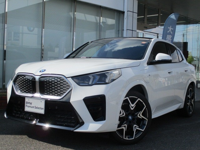 iX2 xドライブ30 Mスポーツ 4WD 