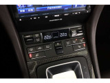 リセールバリューにも期待できる左ハンドル 価格もこなれてきた今がまさに買い時なお車です。新 車参考価格25,390,000円(税込)