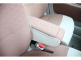 スズキ認定中古車とは、スズキが認定した検査員が、車両を検査し評価した、【車両状態証明書】付きの中古車です