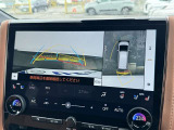 ★全周囲360°モニター★クルマの周囲を直感的に把握。クルマを真上から見ているような映像を。