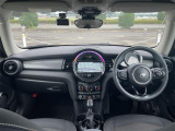 ぜひ厳選したドイツプレミアムブランドのお車を、見て・触って・比べてください!
