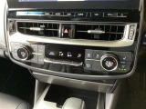 安心、信頼して中古車をお選び頂くために、トヨタの専門スタッフが安心を見える化しました。