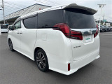 安心の全車保証付き!(※部分保証、国産車は納車後3ヶ月、輸入車は納車後1ヶ月の保証期間となります)。その他長期保証(有償)もご用意しております!※長期保証を付帯できる車両には条件がございます。