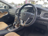 V40 D4 インスクリプション ディーゼル 本革シート 修復歴無し