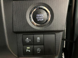 プッシュボタンスタートなどのスイッチ類は集約されていますので扱いやすいですよ♪