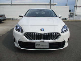 群馬BMWプレミアムセレクション前橋は認定中古車販売のスペシャリストとして品質へのこだわり、特に喫煙歴の無いだれもが気持ちよく購入検討いただける車両を展示しております。遠方からもお問い合わせください。