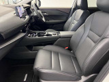 【車内ルームクリーニング済】専門スタッフにより車内はきれいにルームクリーニングを行っております。
