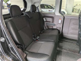 長時間の乗車でも、ゆったりとした後部座席の為、疲れにくいです