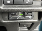 気になる車はすぐにお問い合わせください!画面右側の0066から始まる無料ダイヤルからお問い合わせ下さい!専門スタッフがお車のご質問にお答えいたします!