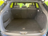 『車を購入した後の車検やメンテナンス、キズを直す板金、事故受付まで承ります。愛車についてのご相談はすべて当店にお任せください。』