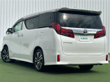 安心の全車保証付き!(※部分保証、国産車は納車後3ヶ月、輸入車は納車後1ヶ月の保証期間となります)。その他長期保証(有償)もご用意しております!※長期保証を付帯できる車両には条件がございます。