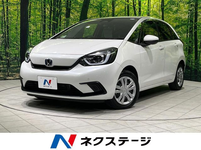 フィット 1.5 e:HEV ベーシック 