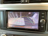 バックモニタ-も装備しております。車庫入れの苦手なお客様、もうご心配いりません。重宝してくれると思います。