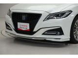 TRD製エアロを装備しています。