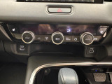 気になる車はすぐにお問い合わせください!画面右側の0066から始まる無料ダイヤルからお問い合わせ下さい!専門スタッフがお車のご質問にお答えいたします!