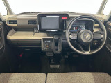 当店は中古車のプロ集団です。何かお困りのことなどございましたら、いつでもご来店ください!丁寧・親切をモットーにお客様を大切に致します!!