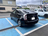 お買い得プリウス入庫しました 車検令和9年2月 ワンセグテレビナビ バックカメラ レザー調シートカバー ハイブリットバッテリーリビルト交換して納車致します お気軽にお問い合わせください。