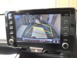 バックモニタ-も装備しております。車庫入れの苦手なお客様、もうご心配いりません。重宝してくれると思います。