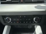 気になる車はすぐにお問い合わせください!画面右側の0066から始まる無料ダイヤルからお問い合わせ下さい!専門スタッフがお車のご質問にお答えいたします!