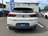 外装は専任スタッフによる真心込めたワックス磨きを実施しております。内装もクリーニングを実施させていただいております。質の良さをご体感くださいませ。