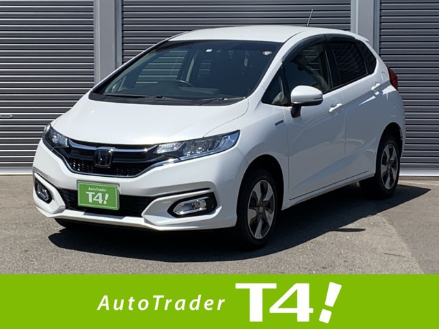 フィット1.5 ハイブリッド L ホンダセンシング 4WD
