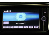 CD・DVD・SDオーディオ・Bluetoothオーディオ再生可能。SDカードへの音楽録音も可能。フルセグTV視聴可能。