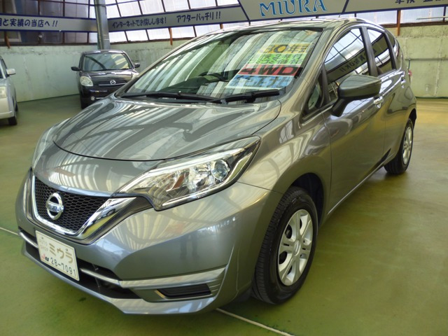 ノート 1.2 X FOUR 4WD 