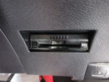 ビルトインタイプのETCで車内の収まりもスッキリ! 高速を使う方は必須のオプションですね!