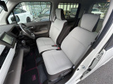 気になる車はすぐにお問い合わせください!画面右側の0066から始まる無料ダイヤルからお問い合わせ下さい!専門スタッフがお車のご質問にお答えいたします!