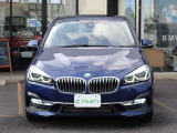 BMW在庫保有台数常時100台以上!ご来店の際はBMW本店(厚木市下荻野140-1)にご来店ください!弊社自慢の全天候型ショールーム!BMW在庫保有台数常時100台以上ございます!
