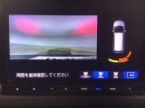 バックカメラが付いているので、車庫入れもラクラクです♪更にバンパーに取り付けられたソナーセンサーで、障害物を音とナビゲーション画面で知らせてくれます♪