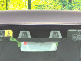 【スズキ セーフティサポート】走行中に前方の車両等を認識し、衝突しそうな時は警報とブレーキで衝突回避と被害軽減をアシスト。より安全にドライブをお楽しみいただけます。