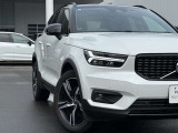 ◆ヘッドライト/VOLVOの代名詞ともいえるTシェイプのライトは、北欧神話のトールハンマーをイメージした意匠です