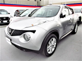 日産大阪の中古車は、UCARS各店舗において4時間以上をかけ、1台1台入念なクリーニングを行っています。だから、グッドコンディションに仕上がった展示車が勢ぞろい!