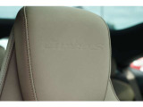 “turbo S”ロゴ エンボス ヘッドレスト (前後席)標準装備です。