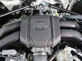 2.4L BOXERエンジン搭載で力強いトルクと気持ちのいい吹け上がりで、日常のドライビングでも走りの愉しさを味わえます!!