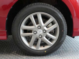 R7年式夏タイヤ185/60R15ダンロップ製です。
