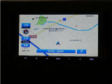 イクリプス製ナビ(AVN-LBS01)&バックカメラが装備されているので、普段の使い勝手もロングドライブも快適です。