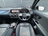 GLAクラス GLA200d 4マチック AMGライン 4WD 4WD 本革シート