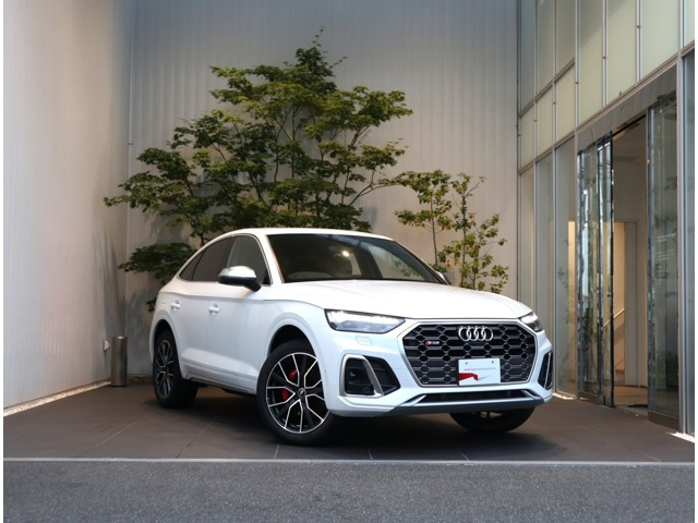 SQ5スポーツバック 3.0 4WD 