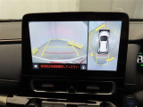 バックモニターを装備しています。車庫入れ時等に車両後方が確認出来るのでとても便利です。