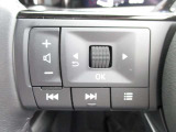 ステアリングスイッチ搭載!ハンドルひとつで手を離さなくても運転中視線をそらさなくても操作が出来て便利です♪