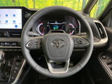 【純正革巻きステアリング】上質な革を使用することで、手にしっかり馴染みとても運転しやすいハンドルです♪